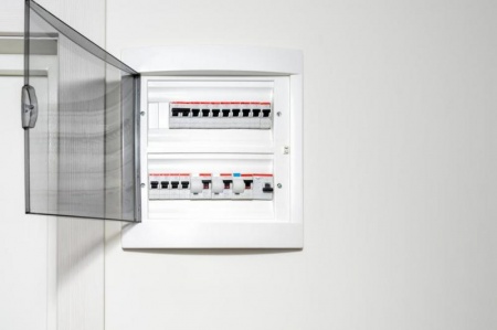 R&eacute;novation &eacute;lectrique : les &eacute;tapes cl&eacute;s pour r&eacute;ussir vos travaux